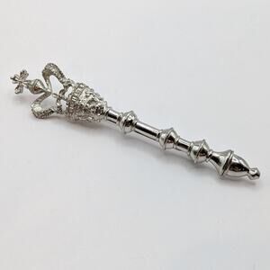 Vintage Mace City Of Williamsburg Virginia Colonial Brooch Bar Pin Replica